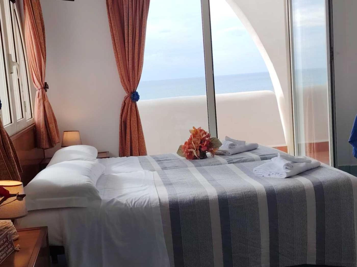 Casa Vacanze Elianto Anzio Eksteriør bilde